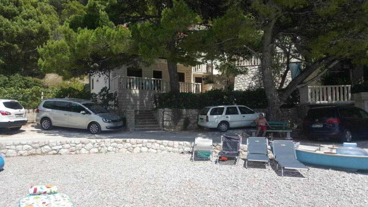 Apartments By The Sea Brela, Makarska - 11821 Buitenkant foto