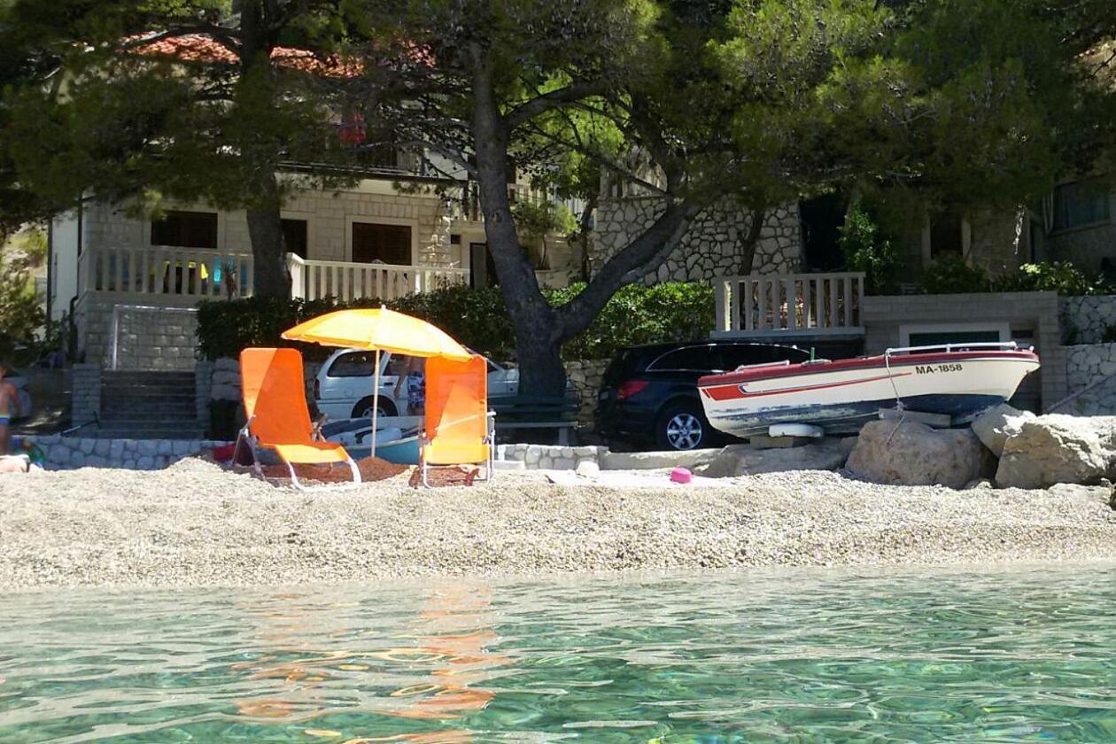 Apartments By The Sea Brela, Makarska - 11821 Buitenkant foto