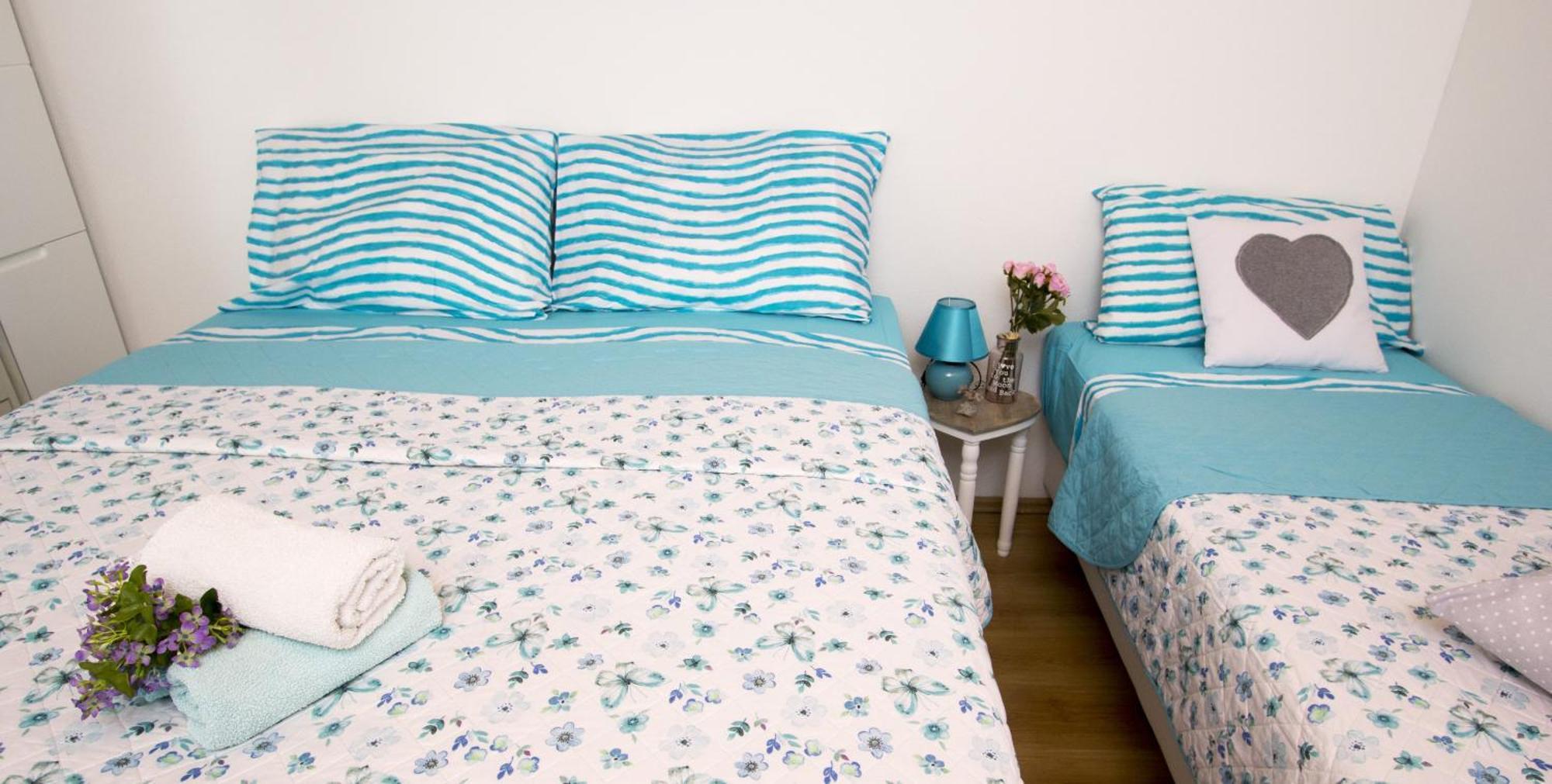 Apartments By The Sea Brela, Makarska - 11821 Kamer foto