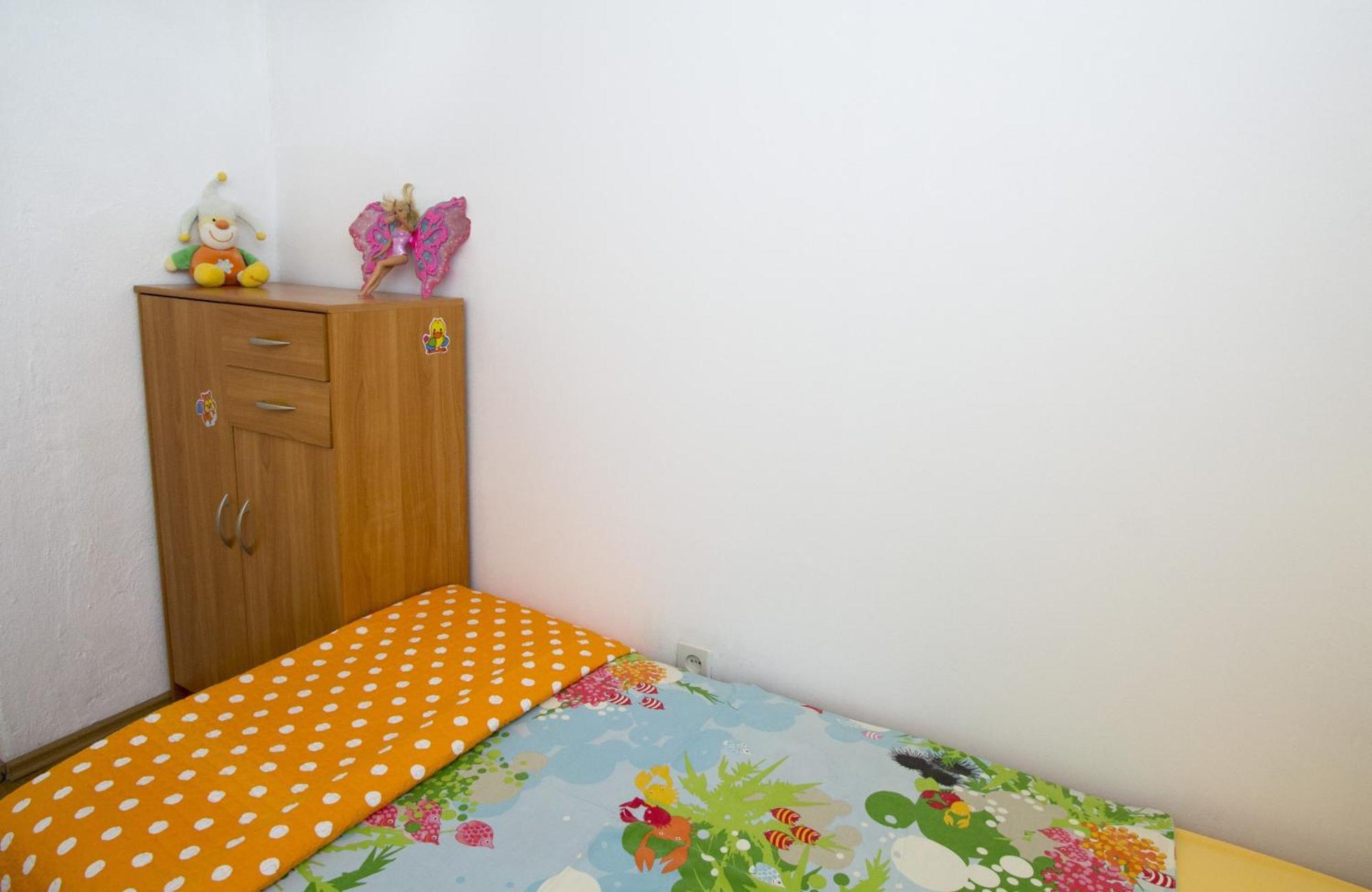 Apartments By The Sea Brela, Makarska - 11821 Kamer foto
